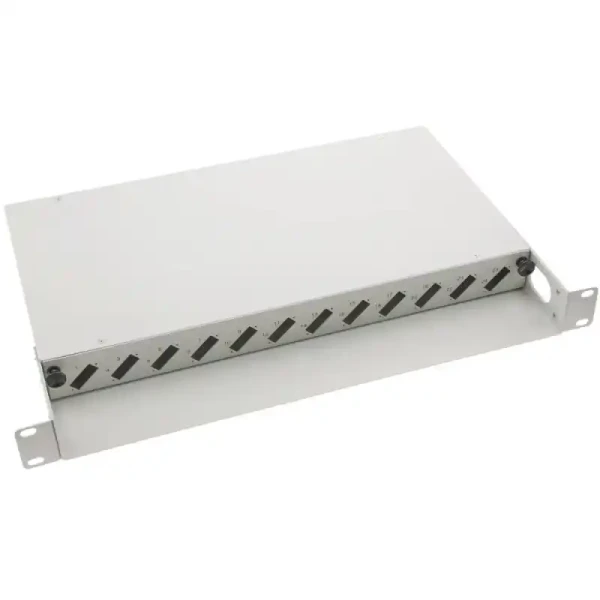 Fiber optički patch panel 19/1U sa 12 duplex slotova za SC duplex/LC quad adaptere sa splajs kastom